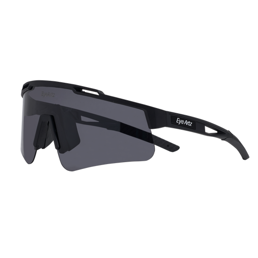 Hybrid polarized